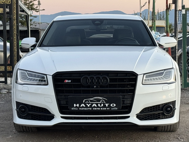 Audi S8 PLUS= 4.0= V8T= MATRIX= CARBON CERAMIC= HUD= - автомобили, коли, обяви за нови и употребявани 1