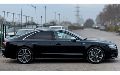 audi-s8 - 3