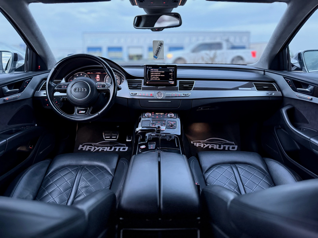 Audi S8 PLUS= 4.0= V8T= MATRIX= CARBON CERAMIC= - автомобили, коли, обяви за нови и употребявани 9