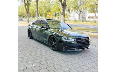 audi-s8 - 1