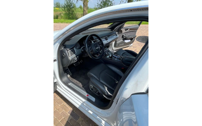 audi-s8 - 4