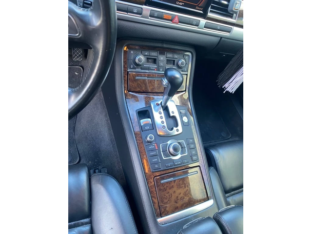 Audi S8 * 4dr Sdn * CARFAX * ЦЕНА ДО БГ - автомобили, коли, обяви за нови и употребявани 8