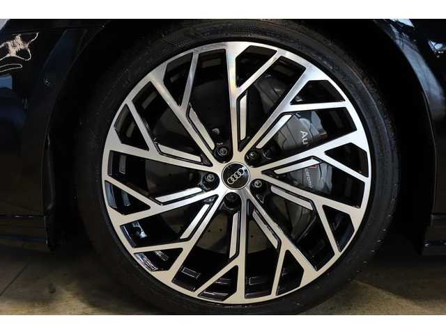 Audi S8 CERAMIC* NIGHT VISION* RS* DIGITAL OLED LIGHT* B&O - автомобили, коли, обяви за нови и употребявани 5