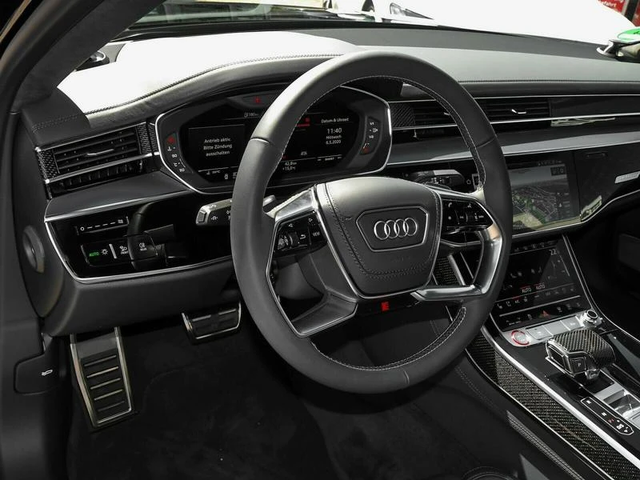Audi S8 4.0 TFSI quattro - автомобили, коли, обяви за нови и употребявани 4