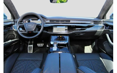 audi-s8 - 1