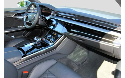 Audi S8 TFSI - автомобили, коли, обяви за нови и употребявани 8