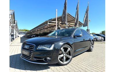 audi-s8 - 1