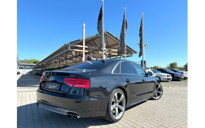 audi-s8 - 3