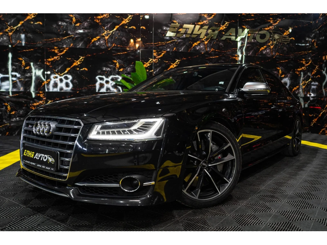 Audi S8 PLUS MATRIX CERAMIC CARBON B&O ЛИЗИНГ 100% - автомобили, коли, обяви за нови и употребявани 0