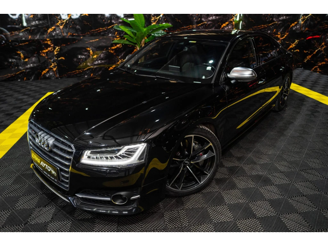 Audi S8 PLUS MATRIX CERAMIC CARBON B&O ЛИЗИНГ 100% - автомобили, коли, обяви за нови и употребявани 1