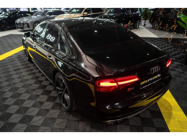 Audi S8 PLUS MATRIX CERAMIC CARBON B&O ЛИЗИНГ 100% - автомобили, коли, обяви за нови и употребявани 6