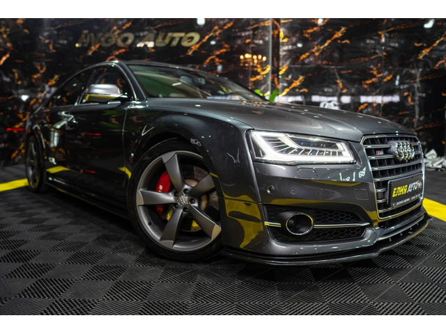 Audi S8 PLUS QUATTRO MATRIX CARBON B&O ЛИЗИНГ 100% - автомобили, коли, обяви за нови и употребявани 0