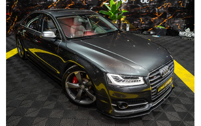 audi-s8 - 1