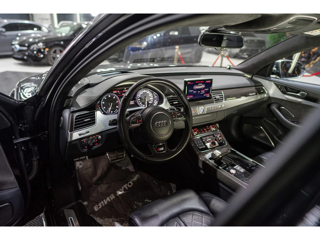 Audi S8 PLUS LONG MATRIX B&O FULL CARBON ЛИЗИНГ 100% - автомобили, коли, обяви за нови и употребявани 11