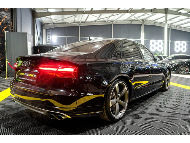 Audi S8 PLUS LONG MATRIX B&O FULL CARBON ЛИЗИНГ 100% - автомобили, коли, обяви за нови и употребявани 8