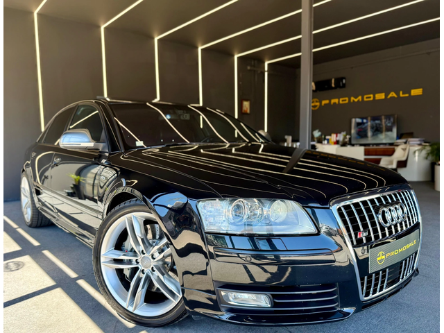 Audi S8 V10* Ceramic* Carbon* Bang&Olufsen* Лизинг* - автомобили, коли, обяви за нови и употребявани 0