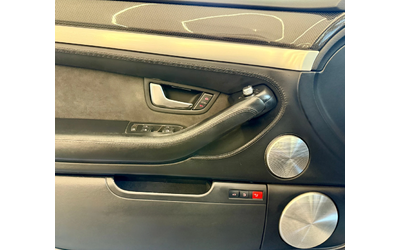 Audi S8 V10* Ceramic* Carbon* Bang&Olufsen* Лизинг* - автомобили, коли, обяви за нови и употребявани 6