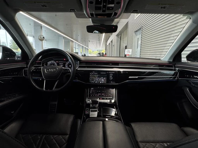 Audi S8 4.0Т* AвтоКредит * (ЦЕНА ДО БГ) - автомобили, коли, обяви за нови и употребявани 11