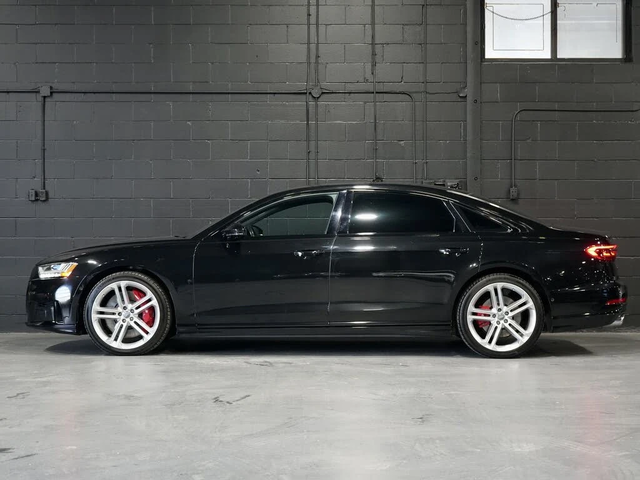 Audi S8 4.0Т* AвтоКредит * (ЦЕНА ДО БГ) - автомобили, коли, обяви за нови и употребявани 4