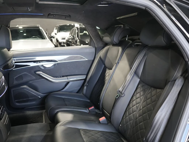 Audi S8 4.0Т* AвтоКредит * (ЦЕНА ДО БГ) - автомобили, коли, обяви за нови и употребявани 9