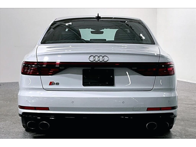 Audi S8 4.0Т* AвтоКредит * (ЦЕНА ДО БГ) - автомобили, коли, обяви за нови и употребявани 4