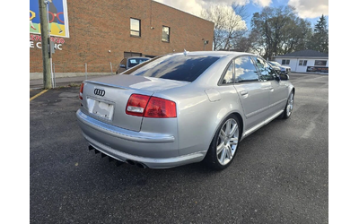 audi-s8 - 3