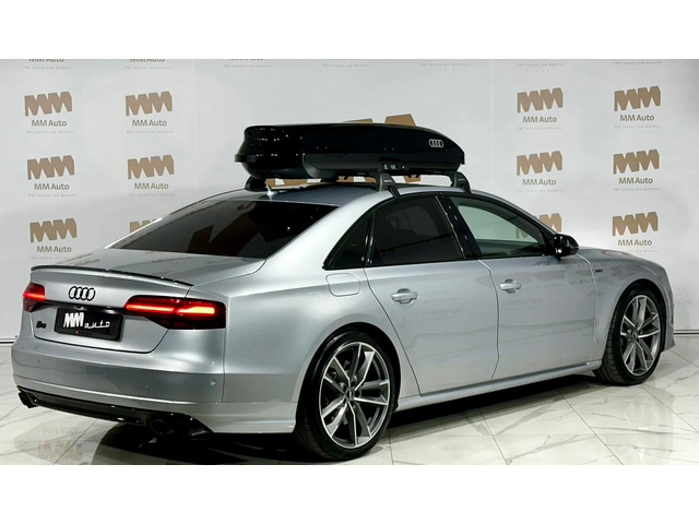 Audi S8 Plus* Quattro* Ceramic* Carbon* Matrix* B&O* HuD - автомобили, коли, обяви за нови и употребявани 1