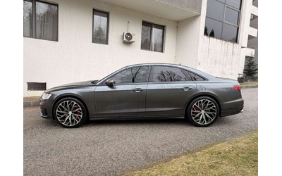 audi-s8 - 3