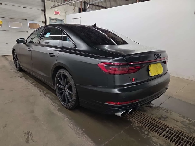 Audi S8 | 4.0 TFSI QUATTRO | MATRIX | DIS | MASSAGE | - автомобили, коли, обяви за нови и употребявани 3