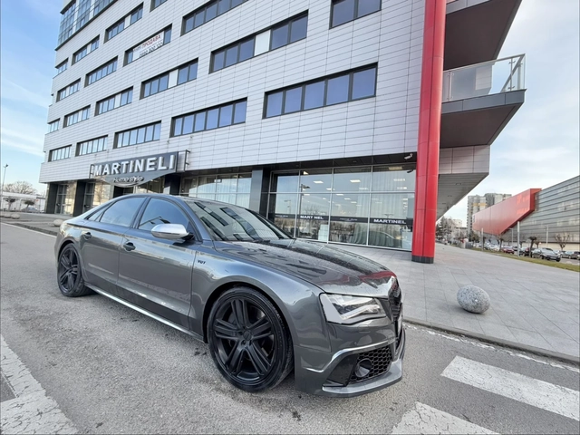 Audi S8 650кс* БАРТЕР* Реални* Километри* Уникат - автомобили, коли, обяви за нови и употребявани 1