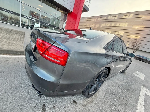 Audi S8 650кс* БАРТЕР* Реални* Километри* Уникат - автомобили, коли, обяви за нови и употребявани 4