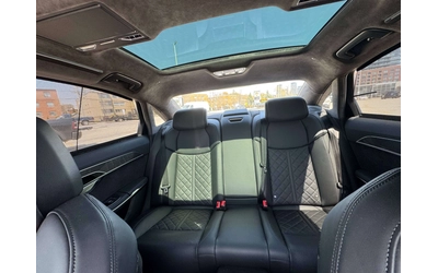Audi S8 - автомобили, коли, обяви за нови и употребявани 11