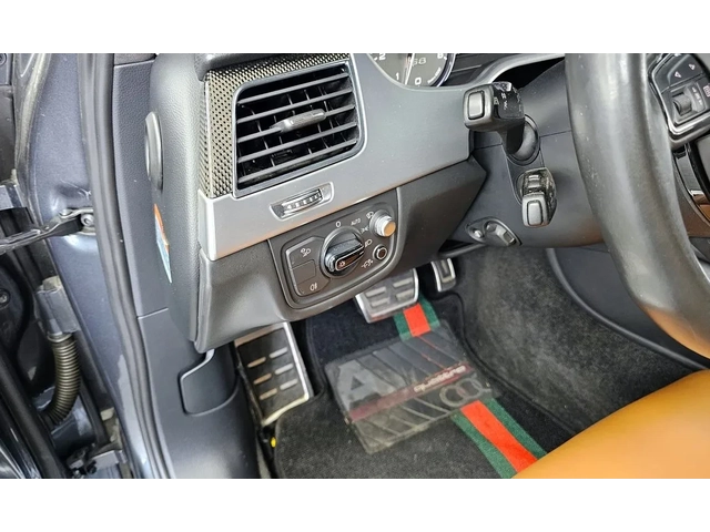 Audi S8 - автомобили, коли, обяви за нови и употребявани 9