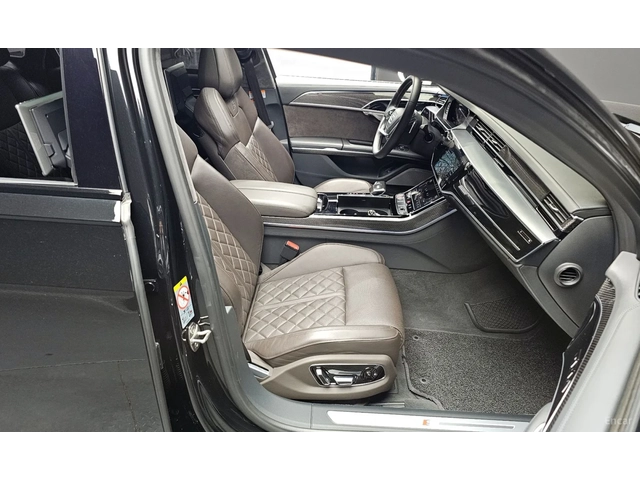 Audi S8 - автомобили, коли, обяви за нови и употребявани 10