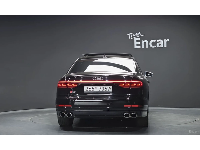 Audi S8 - автомобили, коли, обяви за нови и употребявани 12