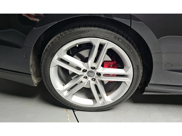 Audi S8 - автомобили, коли, обяви за нови и употребявани 13