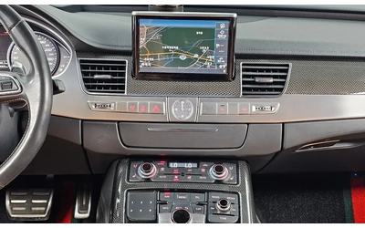 Audi S8 - автомобили, коли, обяви за нови и употребявани 6