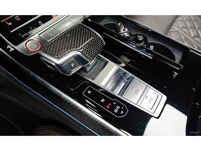 Audi S8 - автомобили, коли, обяви за нови и употребявани 9