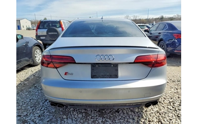 audi-s8 - 4