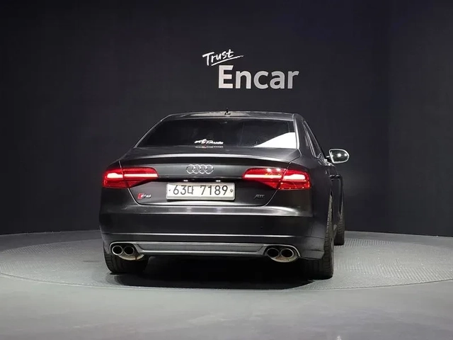 Audi S8 4.0 TFSI Quattro - автомобили, коли, обяви за нови и употребявани 6