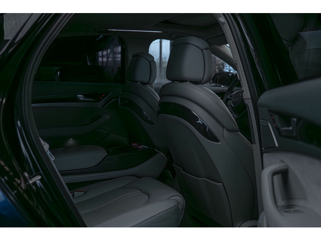 Audi S8 Matrix/Bose/Обдухване/Quattro/Алкантар - автомобили, коли, обяви за нови и употребявани 7
