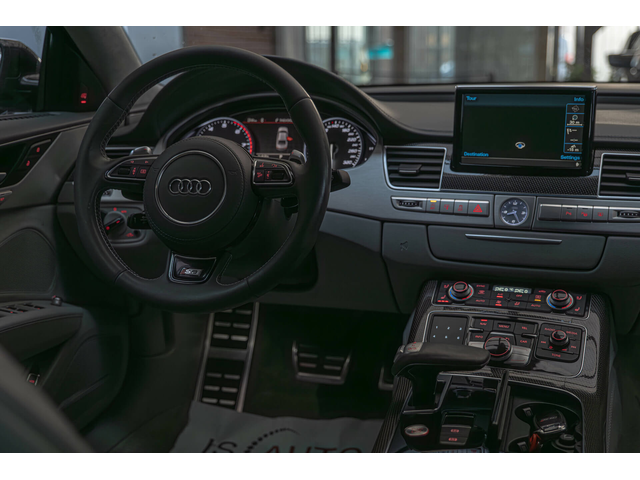 Audi S8 Matrix/Bose/Обдухване/Quattro/Алкантар - автомобили, коли, обяви за нови и употребявани 8