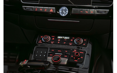Audi S8 PLUS/Bang&Olufsen/RSE/HuD/Камера/ - автомобили, коли, обяви за нови и употребявани 9
