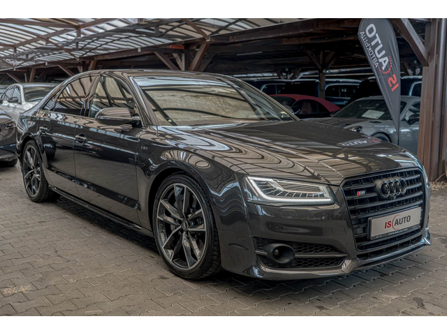 Audi S8 PLUS/Exclusive/RSE/B&O/Distr./Камера 360/Kерамика - автомобили, коли, обяви за нови и употребявани 1
