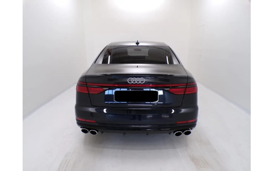 audi-s8-s8-4-0-tfsi-v8-mild-hybrid-quattro - 4