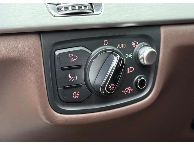 Audi S8 S8 4.0 TFSI V8 Quattro - автомобили, коли, обяви за нови и употребявани 7