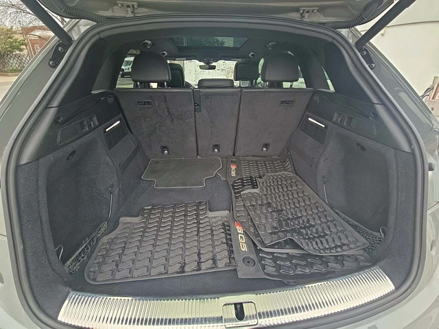 Audi SQ5 PREMIUM 3.0TFSI QUATTRO/ПАНО/KEYLESS/М.ТОЧ - автомобили, коли, обяви за нови и употребявани 11