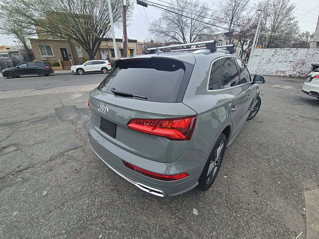 Audi SQ5 PREMIUM 3.0TFSI QUATTRO/ПАНО/KEYLESS/М.ТОЧ - автомобили, коли, обяви за нови и употребявани 3