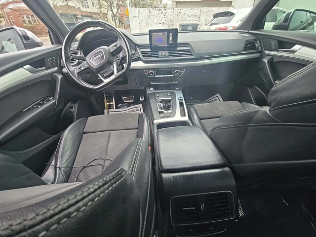Audi SQ5 PREMIUM 3.0TFSI QUATTRO/ПАНО/KEYLESS/М.ТОЧ - автомобили, коли, обяви за нови и употребявани 4