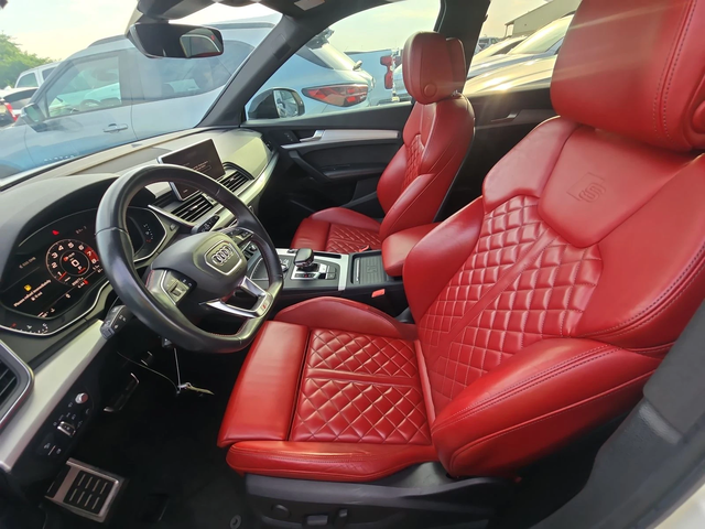 Audi SQ5 PRESTIGE* MATRIX* BLACK OPTIC* DISTRO* HEADUP* 360 - автомобили, коли, обяви за нови и употребявани 8